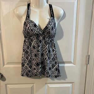 Pink Republic Black and White Camisole